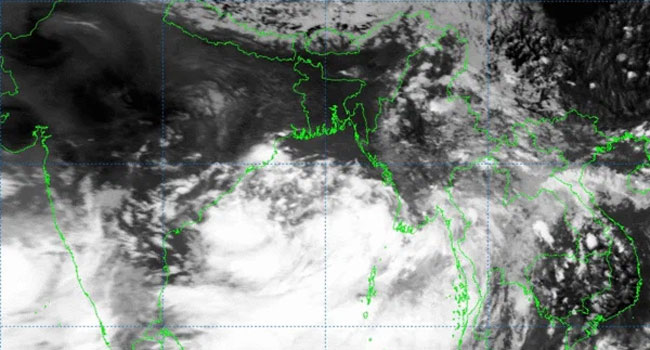 গভীর নিম্নচাপটি ঘূর্ণিঝড় রেমালে পরিণত, পায়রা-মোংলায় ৭ নম্বর বিপদ সংকেত